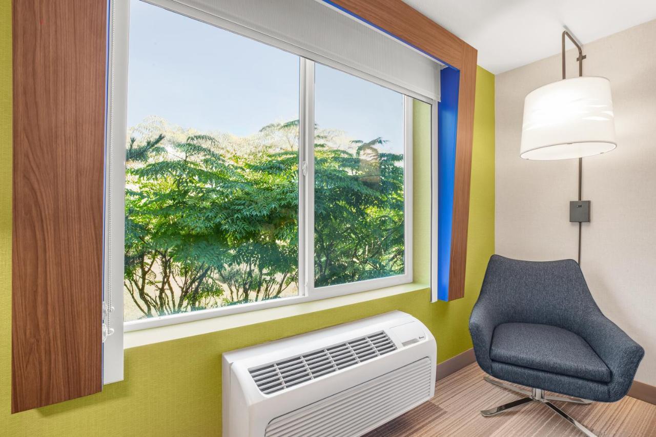 Holiday Inn Express & Suites Tacoma By Ihg Dış mekan fotoğraf