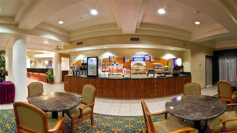 Holiday Inn Express & Suites Tacoma By Ihg Dış mekan fotoğraf