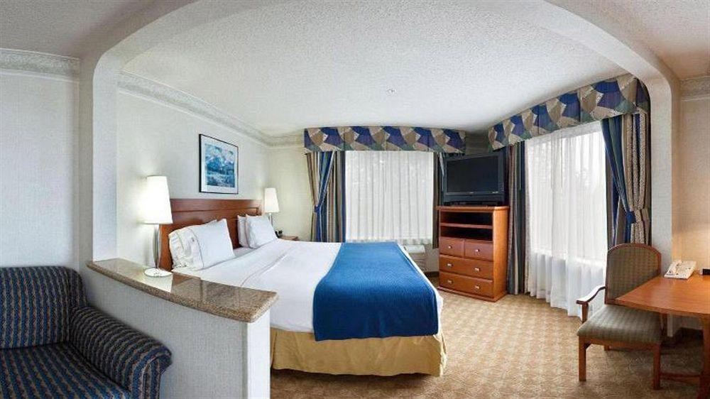 Holiday Inn Express & Suites Tacoma By Ihg Dış mekan fotoğraf