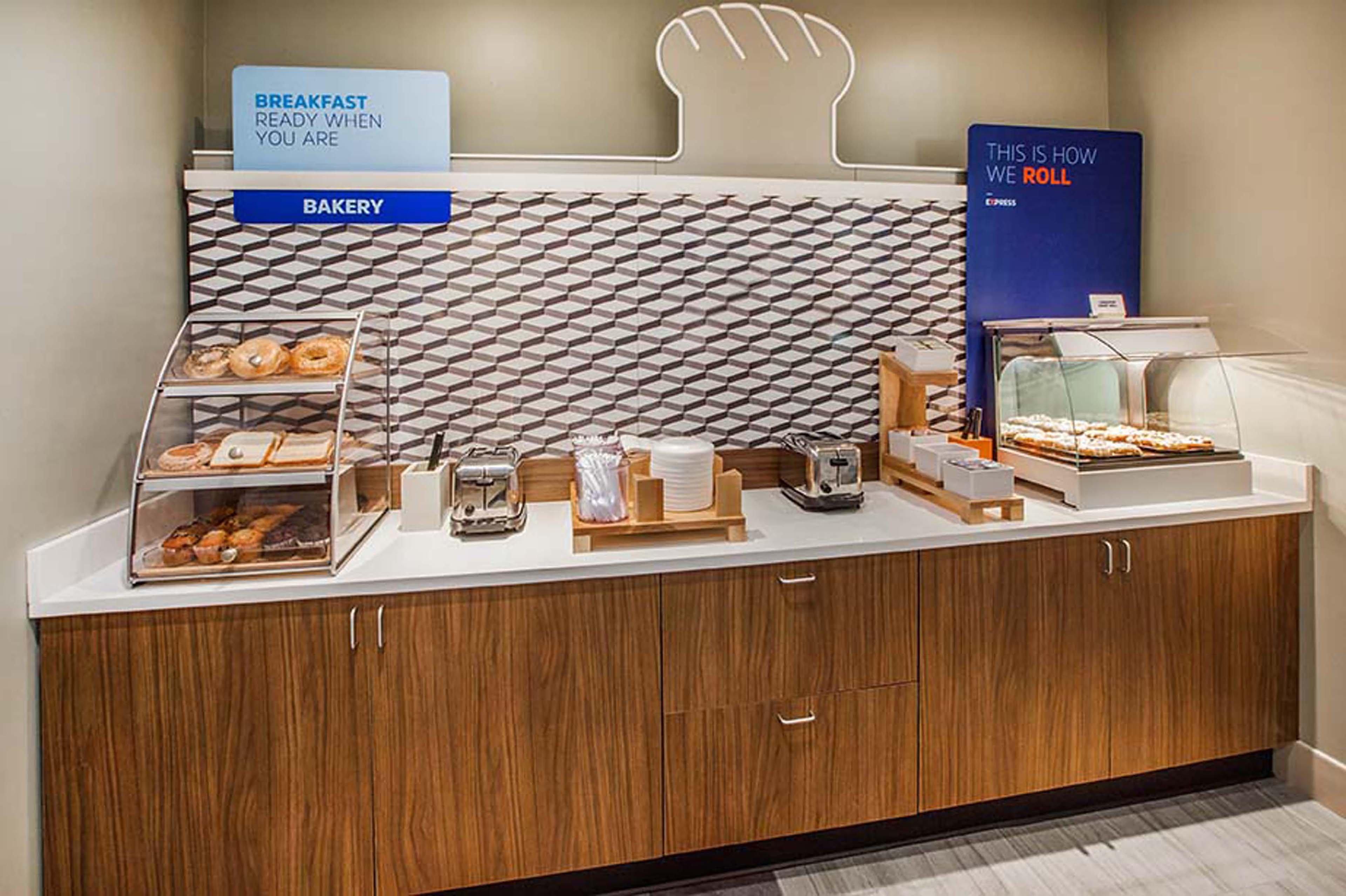 Holiday Inn Express & Suites Tacoma By Ihg Dış mekan fotoğraf